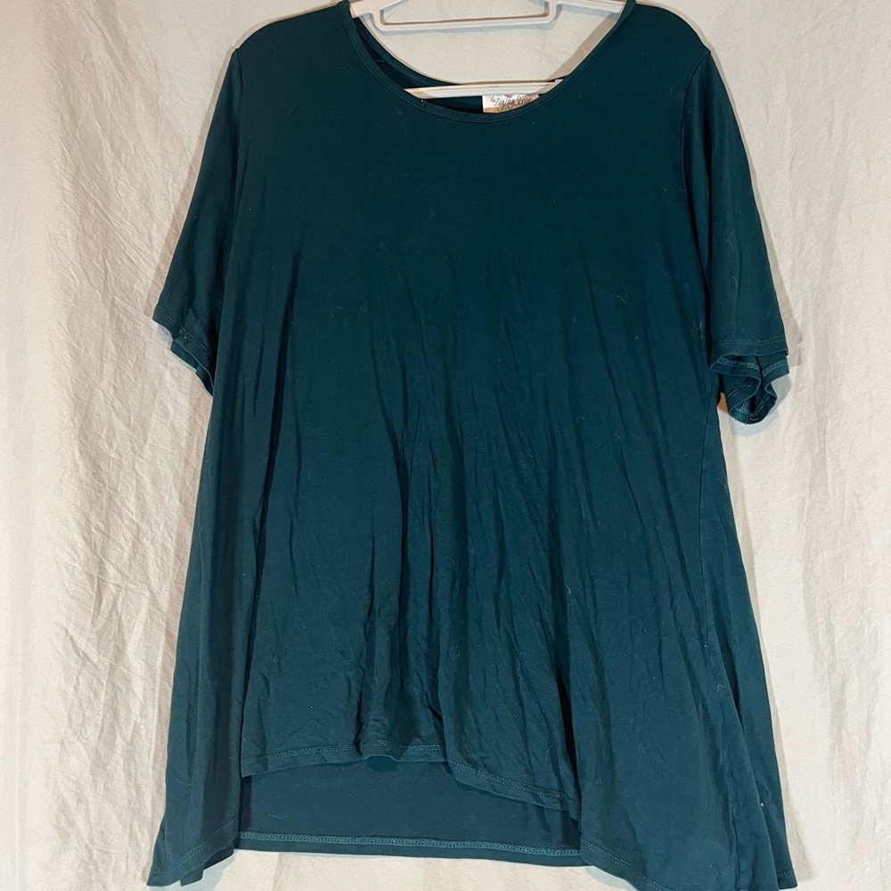 Elegant Teal Short Sleeve Women's Tee
